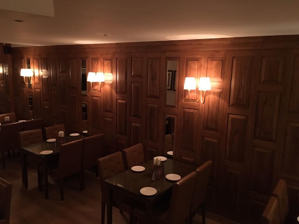 Hotel President دهرادون المظهر الخارجي الصورة
